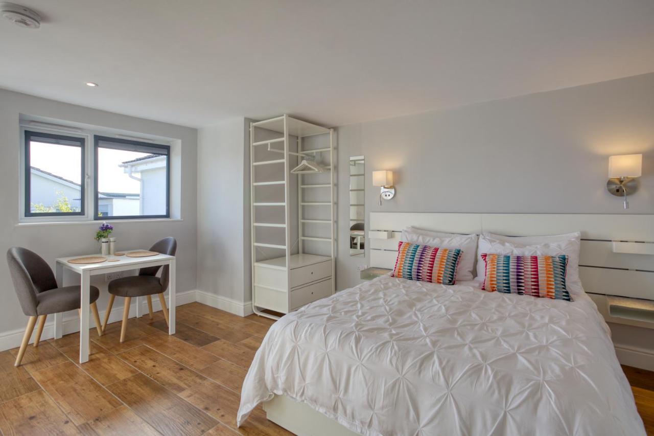 Pebbles - A Relaxing King Studio St Ives 외부 사진