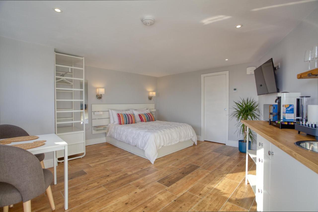 Pebbles - A Relaxing King Studio St Ives 외부 사진
